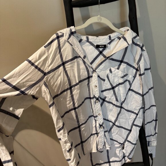 BDG Blue and White Flannel Button Up Top - Picture 2 of 4